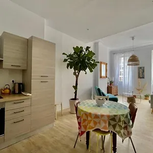 Elegant Apt In The Heart Of Marseille
